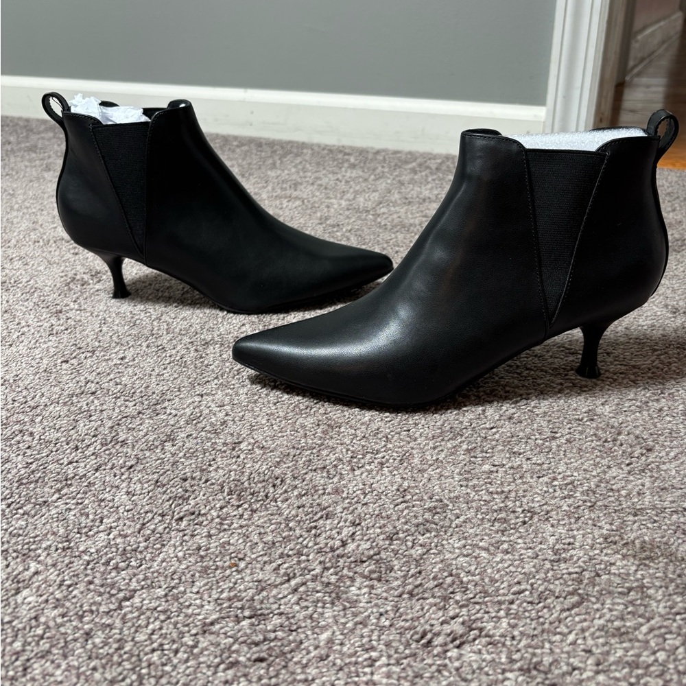 Kelly & Katie Sleek Black Ankle Booties